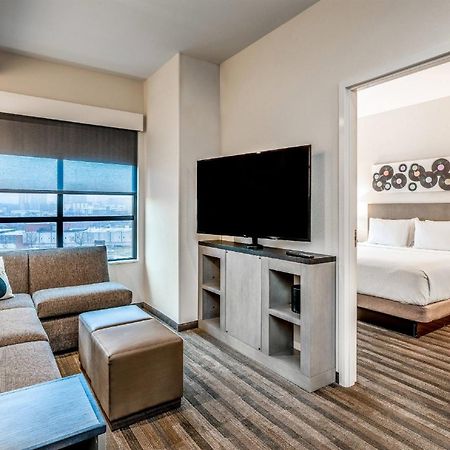 Hyatt House Nashville Downtown-Convention Center Extérieur photo